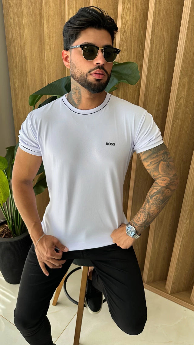 CAMISETA BOSS DETALHES - BRANCA