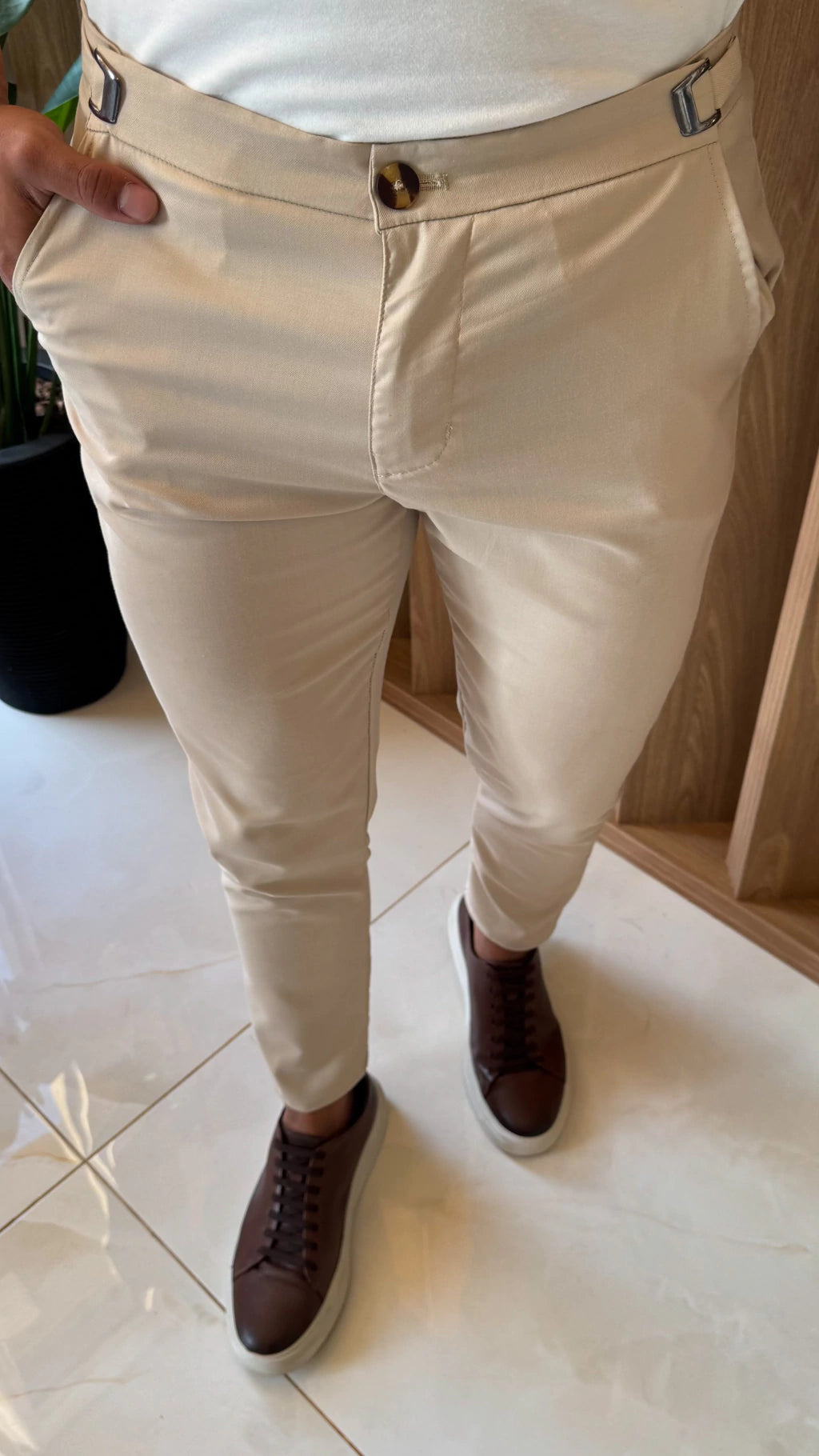 CALÇA ALFAIATARIA MÔNACO REGULÁVEL - BEGE