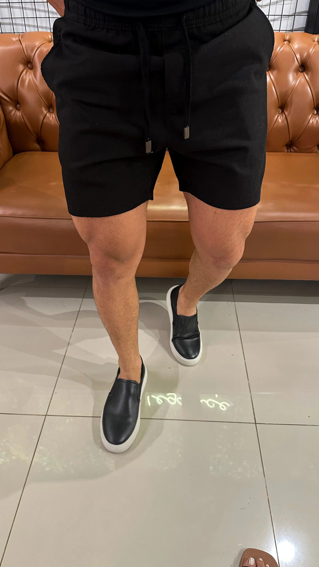 BERMUDA LINHO HUGO BOSS PREMIUM - PRETA