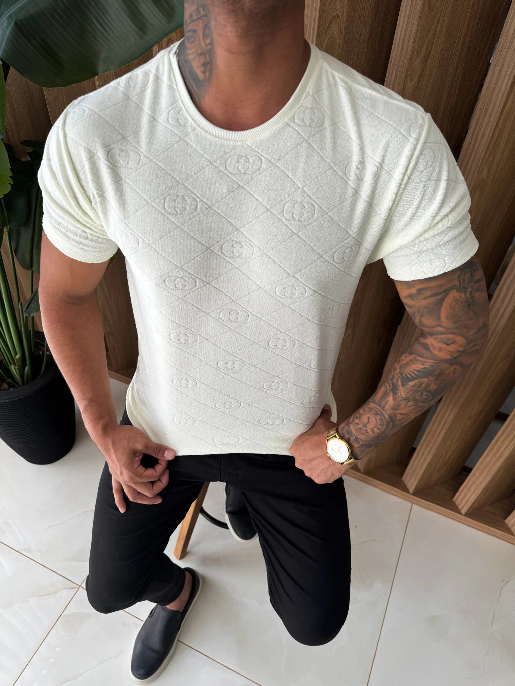 CAMISETA GUCCI PREMIUM DETALHES 3D - OFF WHITE