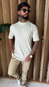 CAMISETA NIKE JORDAN OVERSIZED - NUDE
