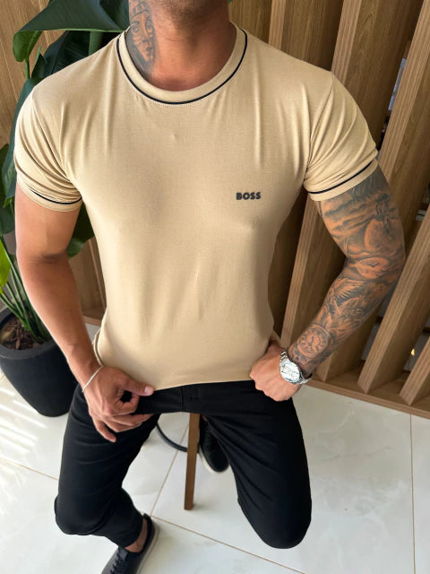 CAMISETA BOSS DETALHES - NUDE