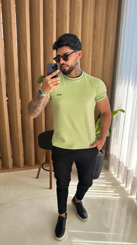 CAMISETA BOSS DETALHES - VERDE CLARO