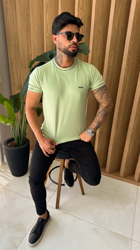 CAMISETA BOSS DETALHES - VERDE CLARO