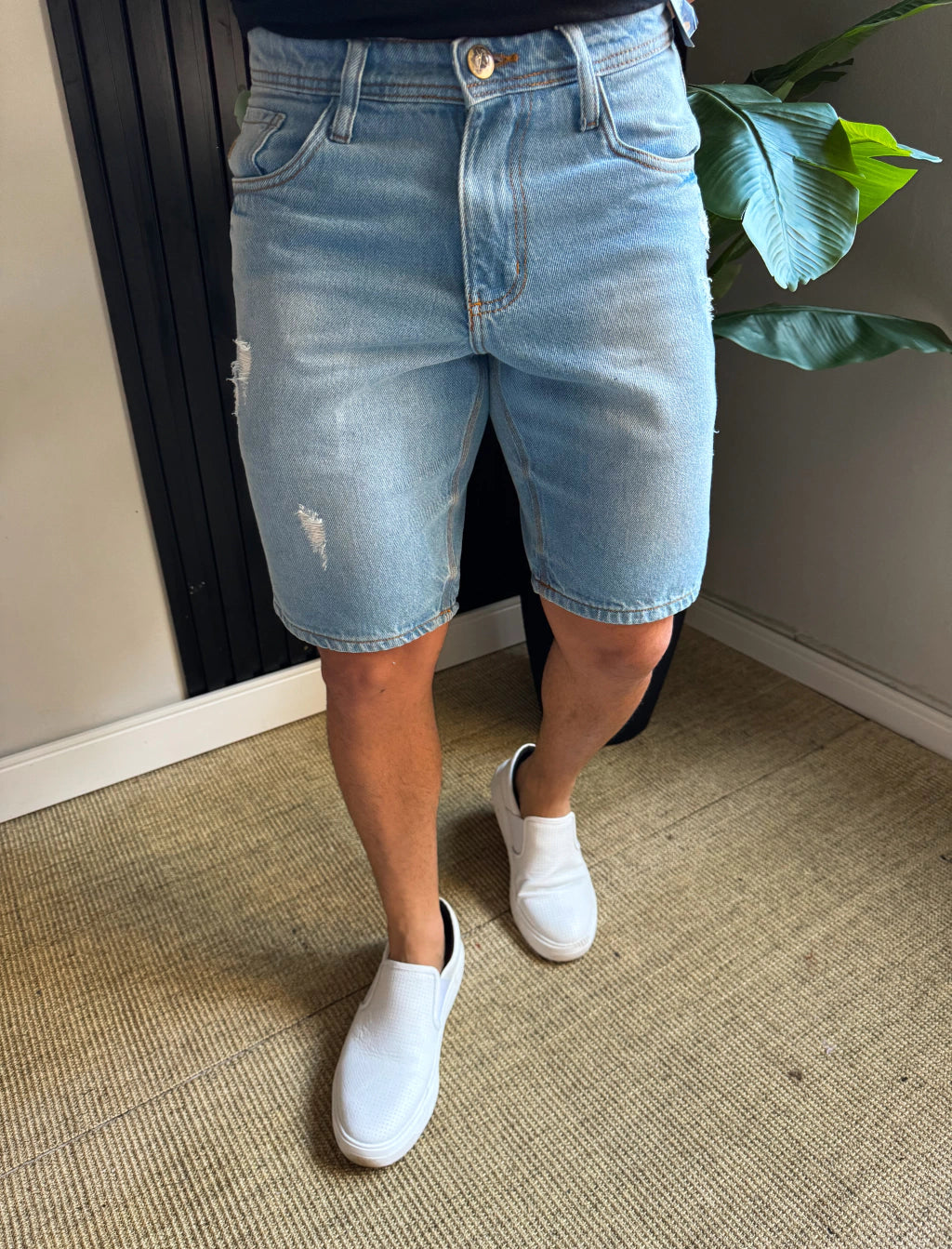 BERMUDA JEANS CALVIN KLEIN - AZUL CLARO